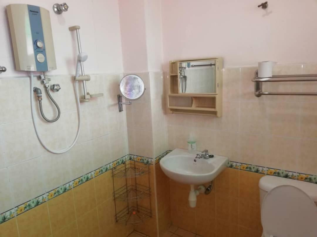 Sweethome For Travelers Seremban Zewnętrze zdjęcie